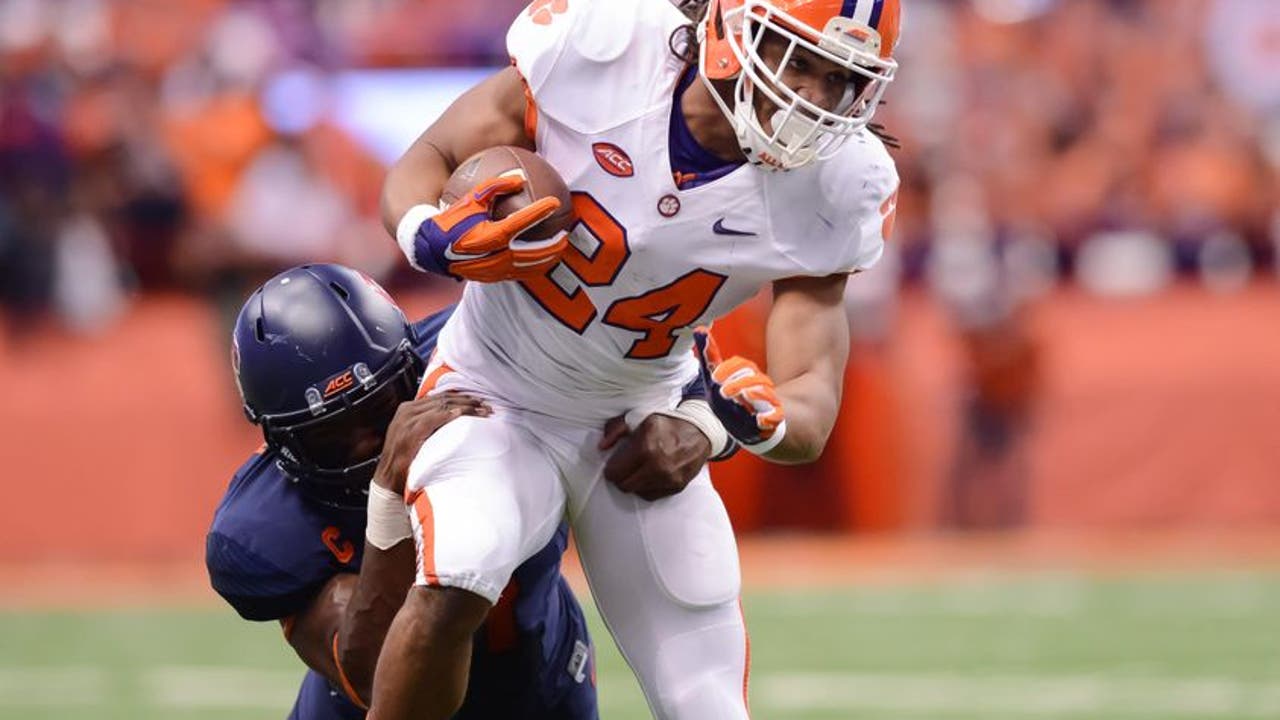 Denver Broncos: RB Brooks signed, Watson Waived.